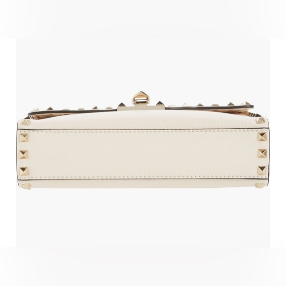 Valentino Garavani NWT Rockstud Small Leather
Shoulder Bag - Picture 7 of 8